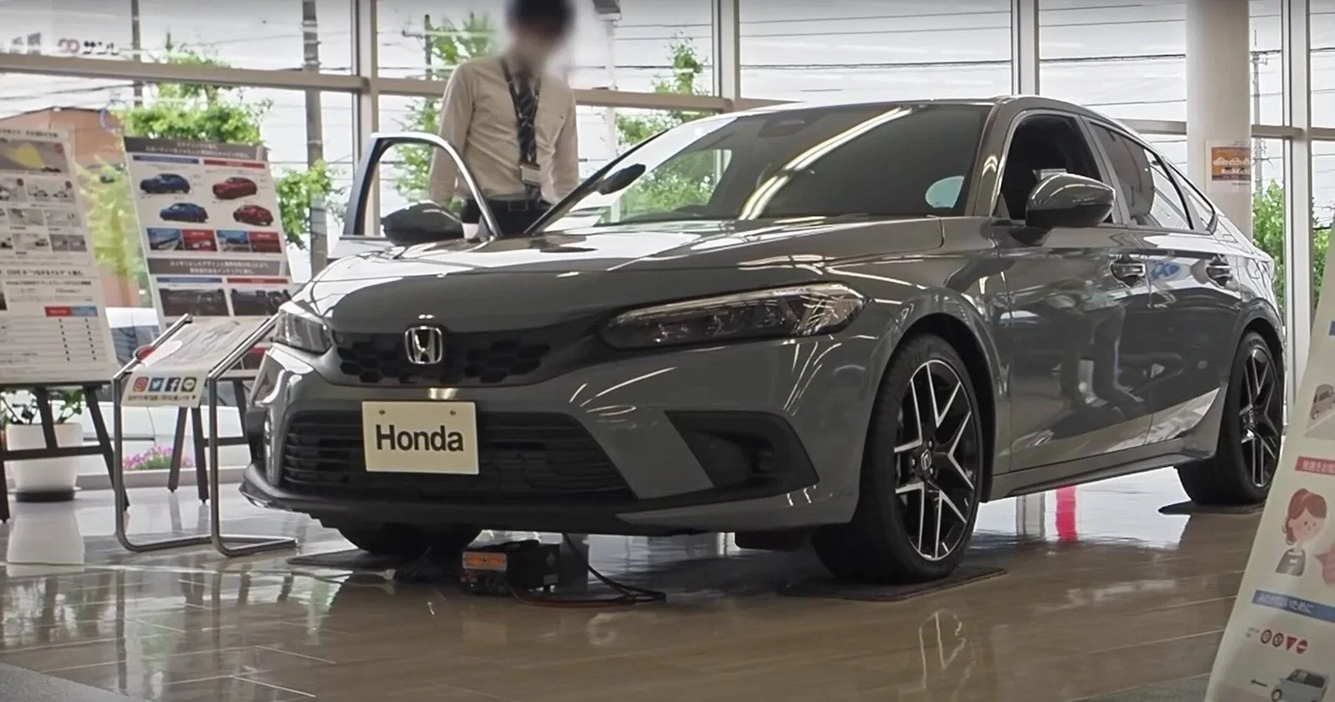 11th Gen Honda Civic Video Walkaround: 2022 Civic Hatchback (XL) in Sonic Gray Pearl Sonic-Gray-Pearl-2022-Civic-Hatchback-1