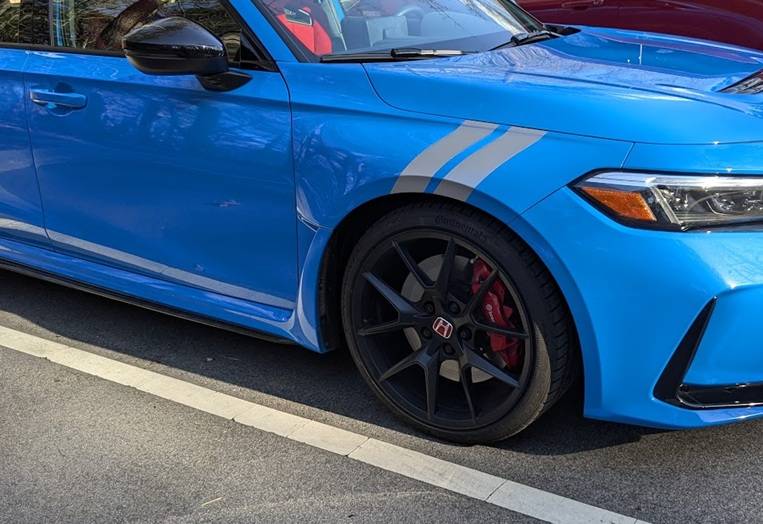 11th Gen Honda Civic What did you do to your FL5 today? stripes