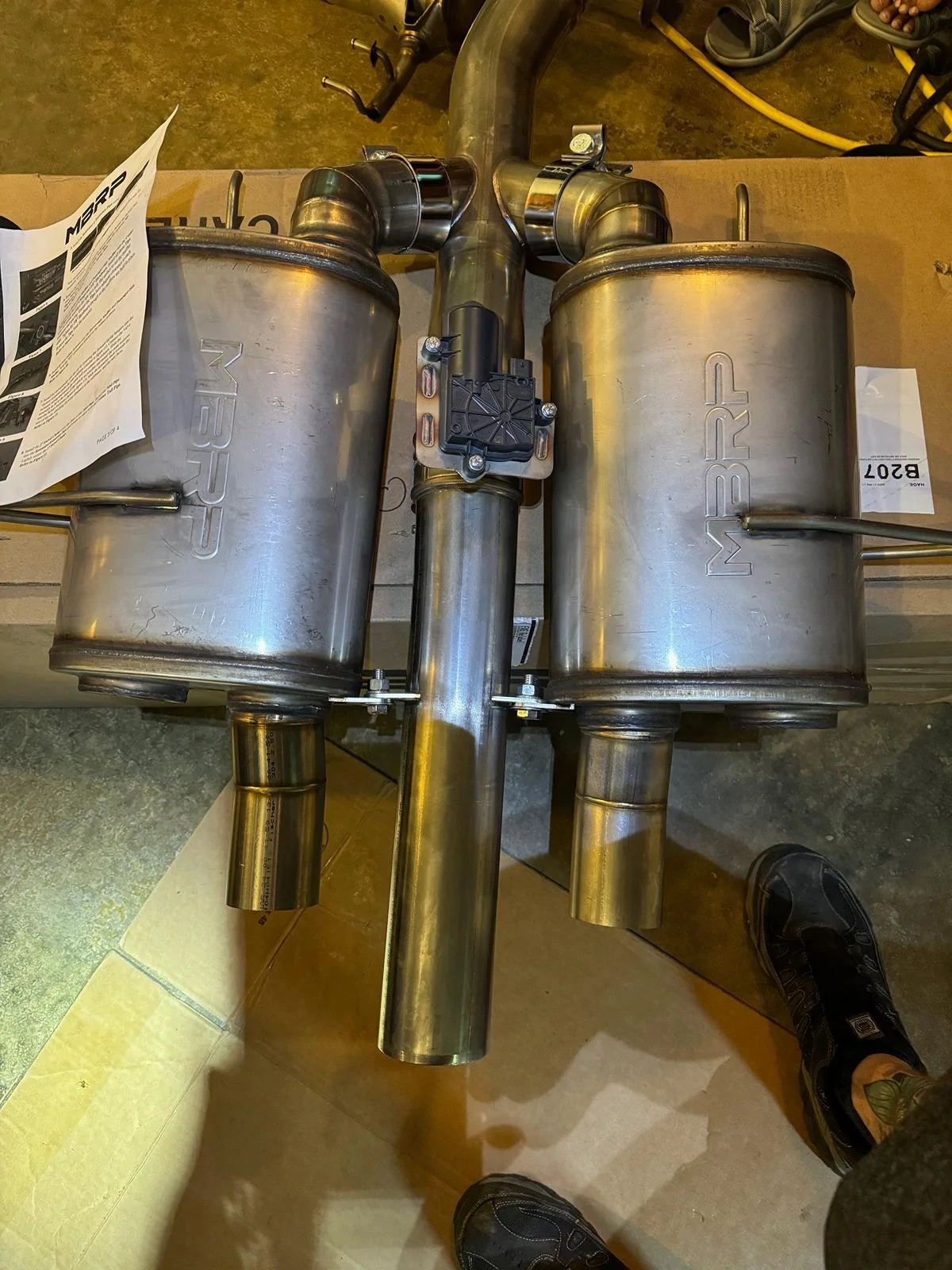 11th Gen Honda Civic MBRP FL5 Valved Exhaust now available for FL5 Civic Type R! tailpi