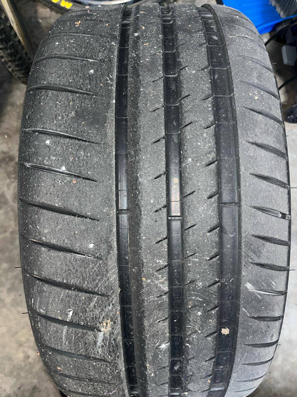 11th Gen Honda Civic Racing the FL5 Type R with all OEM spec parts on Laguna Seca tempImageps3pBk