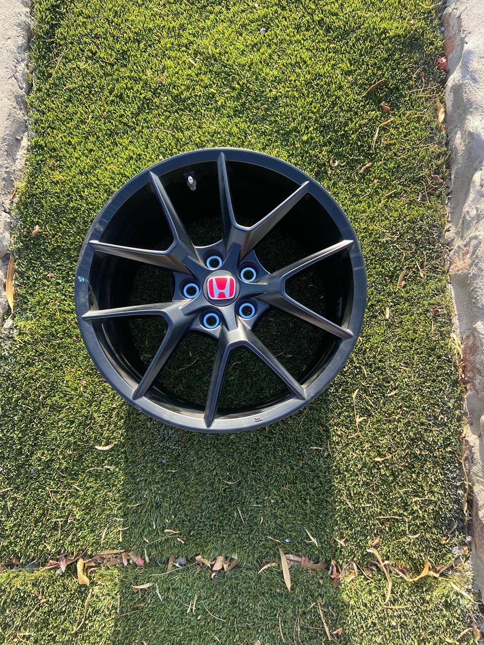 11th Gen Honda Civic Fl5 PART OUT tempImageQMjJ