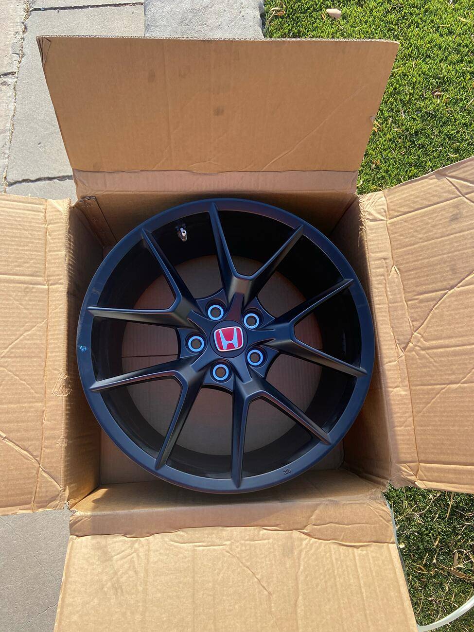 11th Gen Honda Civic Fl5 PART OUT tempImageypO8bJ