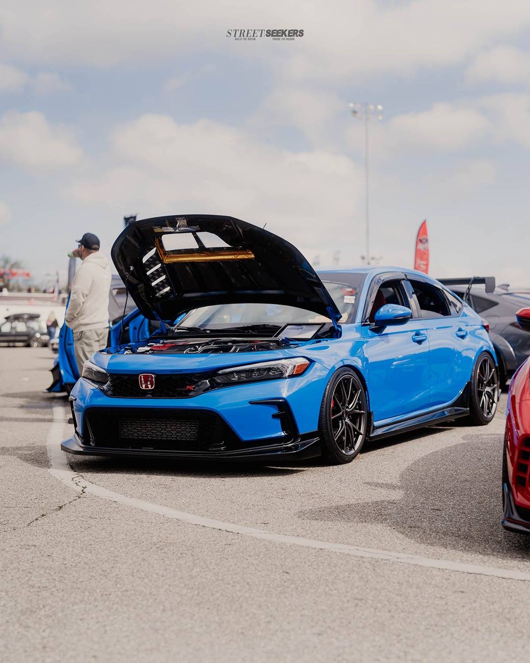 11th Gen Honda Civic Official BOOST BLUE FL5 Type R Photos Thread The Blue Duo