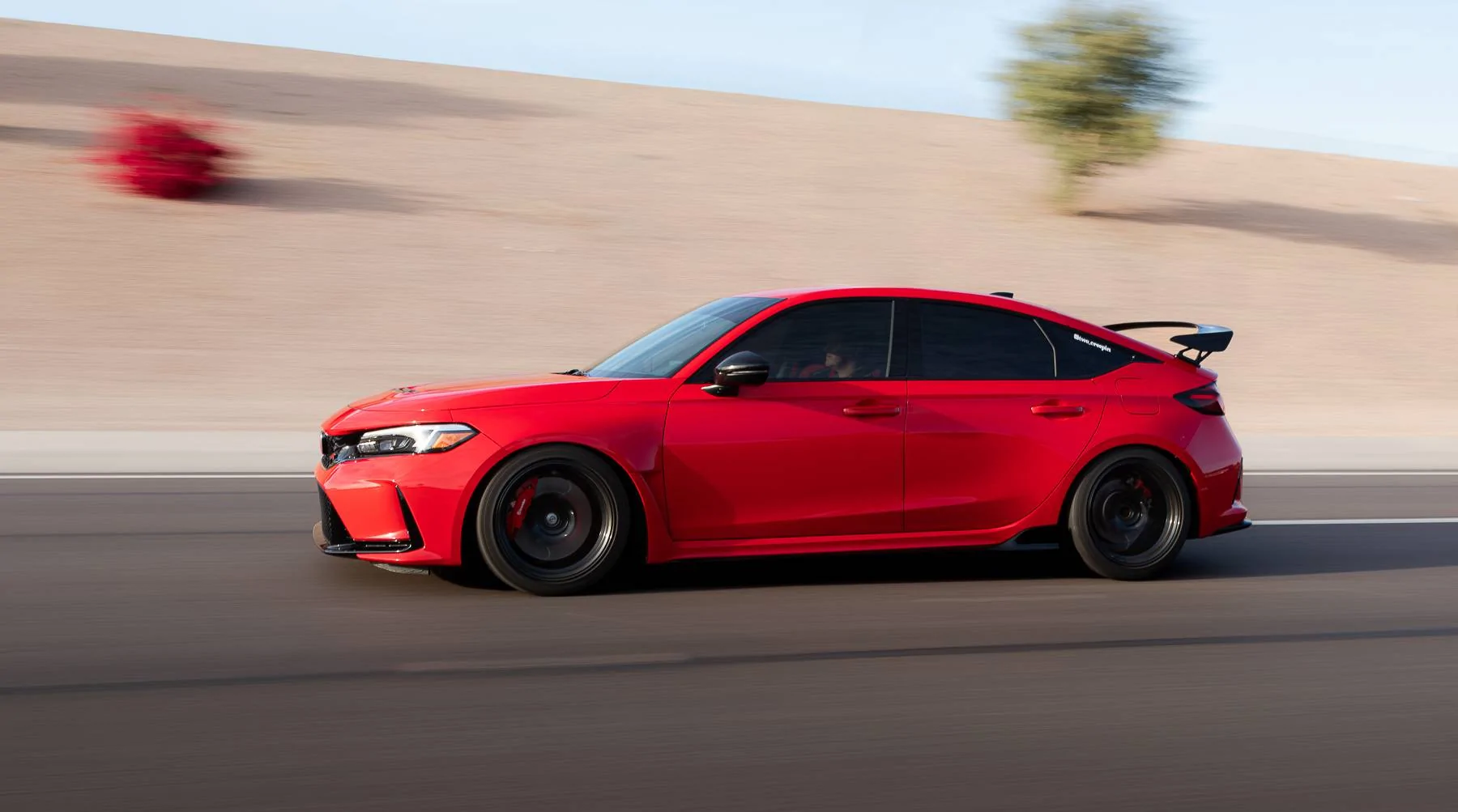 11th Gen Honda Civic Official RALLYE RED FL5 Type R Photos Thread Tori-1