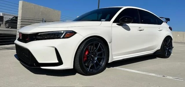 11th Gen Honda Civic Official CHAMPIONSHIP WHITE FL5 Type R Photos Thread type r