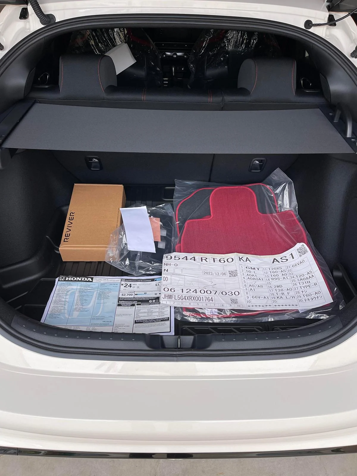 11th Gen Honda Civic 2024 Championship White 172miles on ODO (SoCal) unnamed