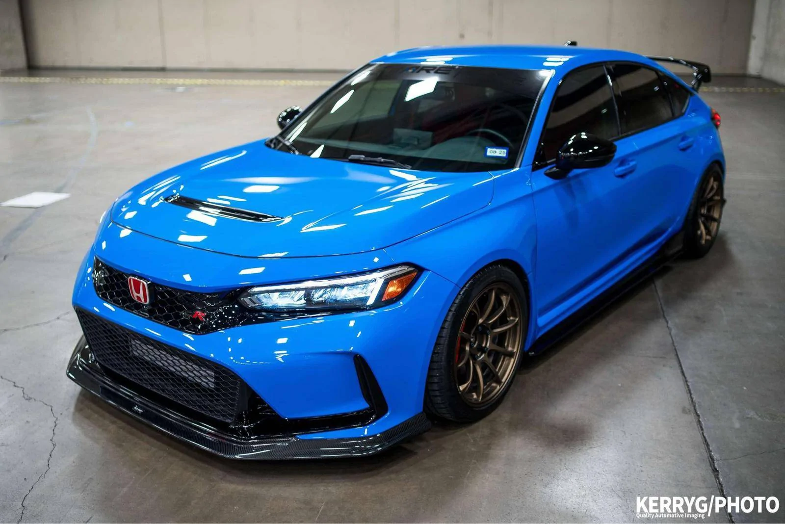 11th Gen Honda Civic 265 or 275 tyres for TE37? WhatsApp Image 2025-01-03 at 05.13.24_c4518234