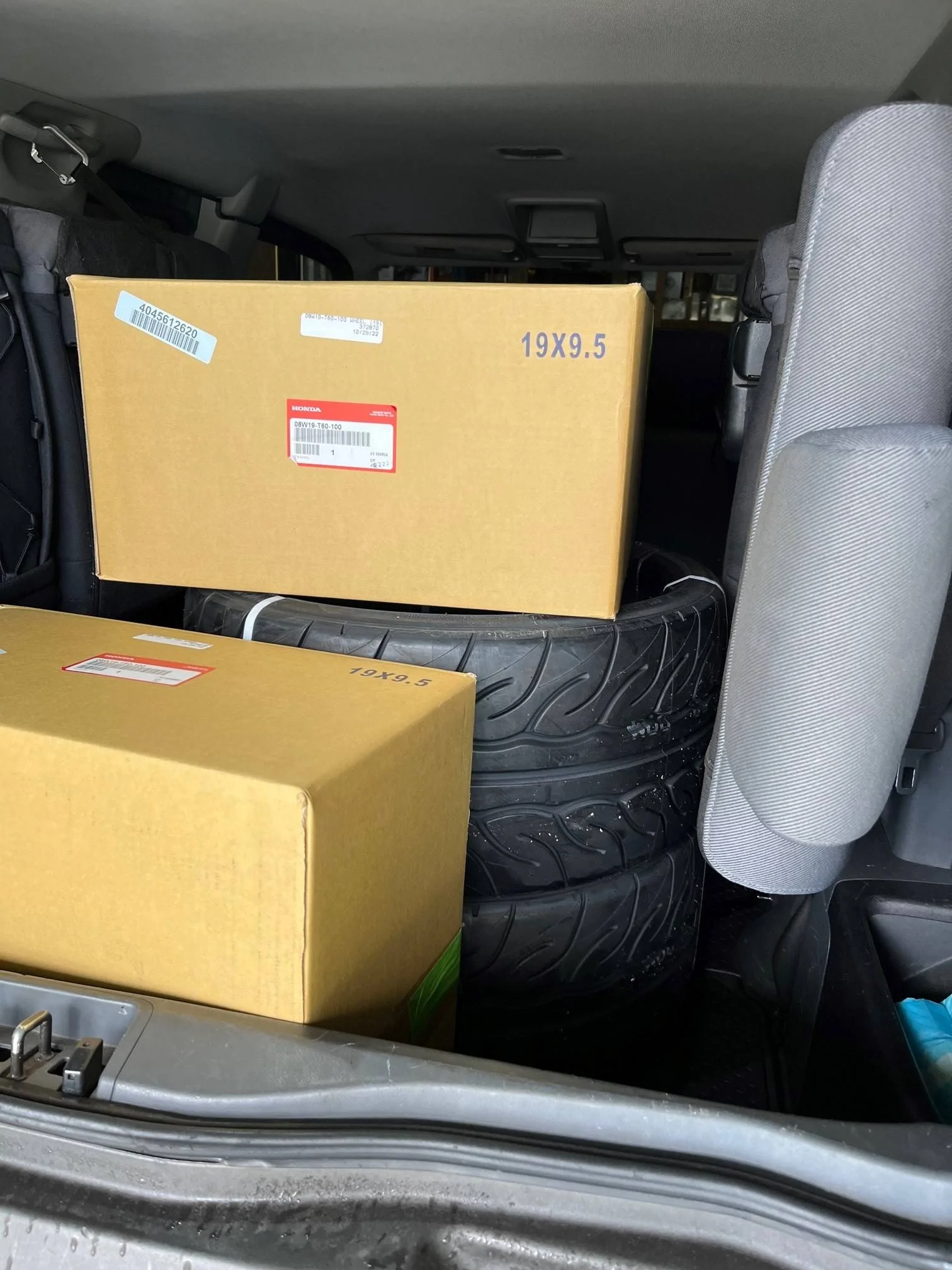 11th Gen Honda Civic Forged wheel option weight savings wheels and tires