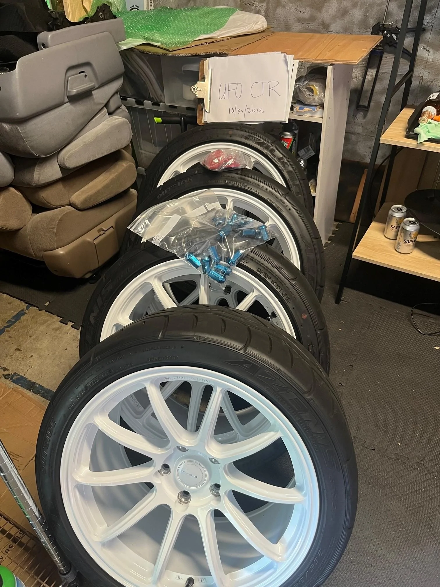11th Gen Honda Civic White Wheels, Carbon Lip & Honda Red Carbon Wing Wht SSs