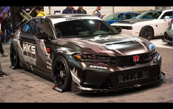 Video: FL5 Civic Type R and DE5 Integra Type S Builds at SEMA 2024