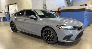 11th Gen Honda Civic Pre Pickup pics from my dealer, 22' Sport Touring hatchback, manual sonic gray AD6A6736-E261-4E80-8F50-033975FA87E3